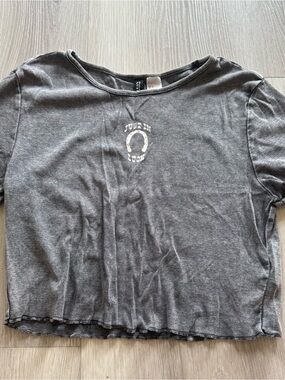 H&M Washed Gray Cropped Tee with Center Tag Detail